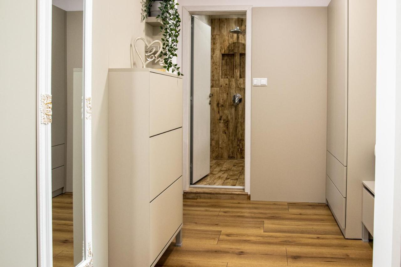 Vazov Apartment Kazanlŭk Eksteriør billede