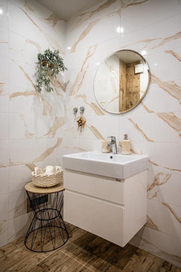 Vazov Apartment Kazanlŭk Eksteriør billede