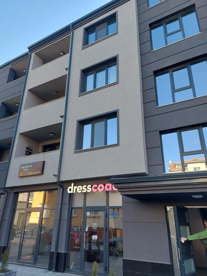 Vazov Apartment Kazanlŭk Eksteriør billede